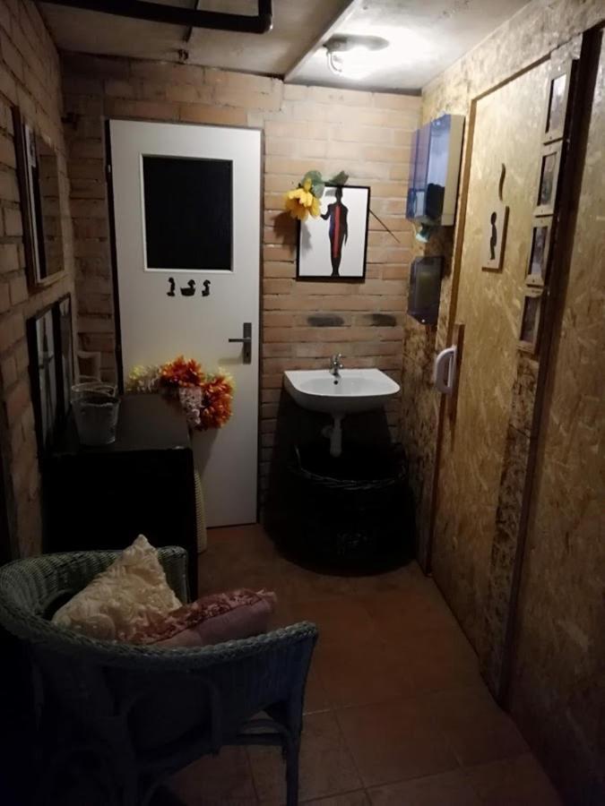 Hostel Doupe Хумполец Екстериор снимка
