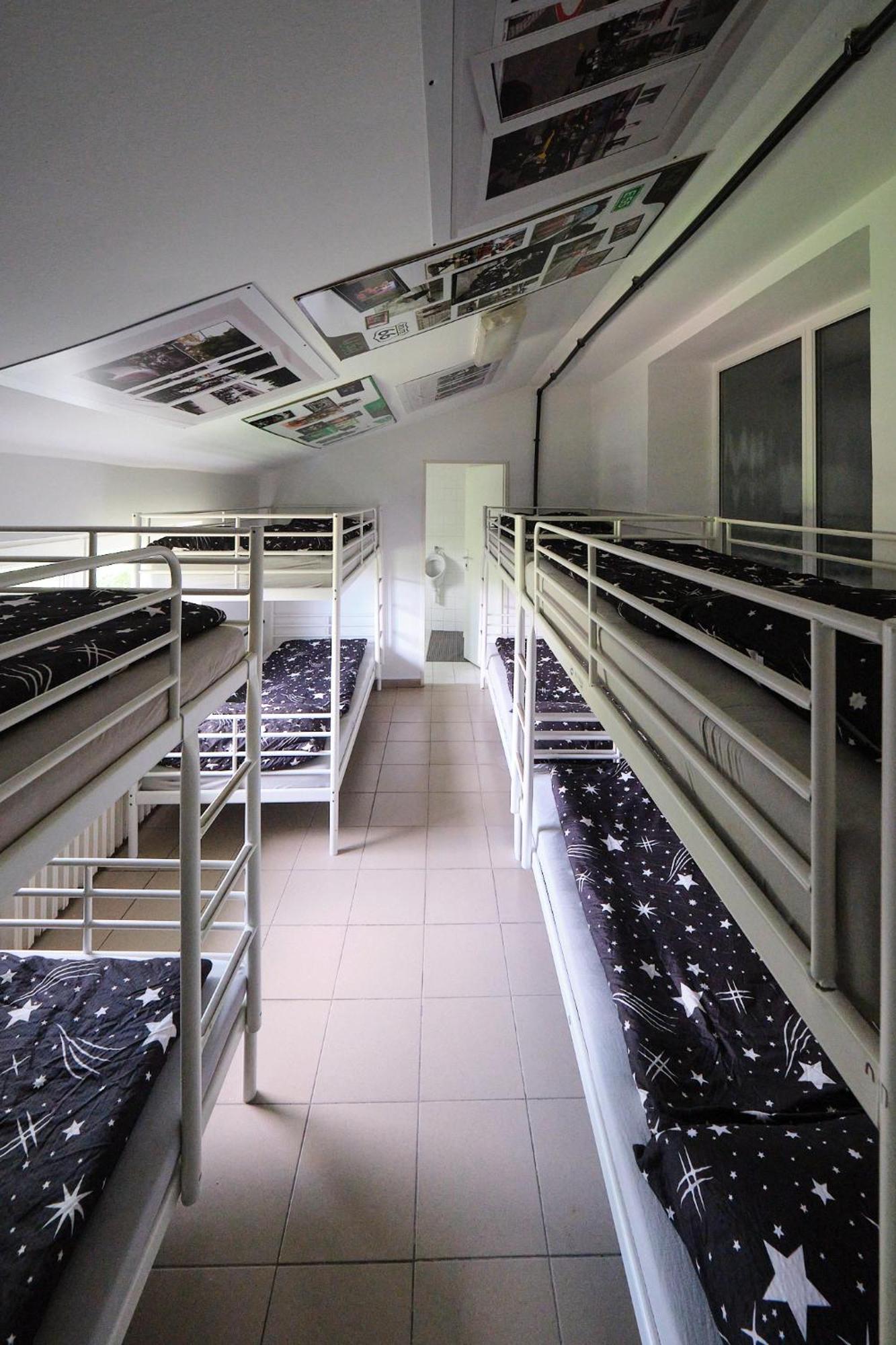 Hostel Doupe Хумполец Екстериор снимка